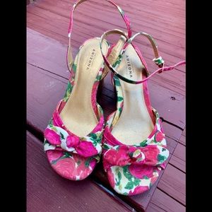 Arizona floral wedge heel with ankle straps